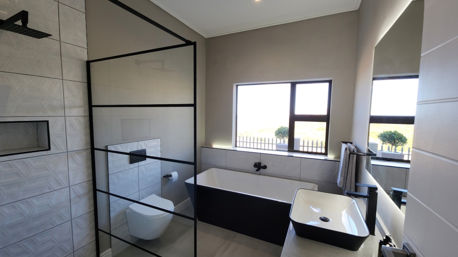 4 Bedroom Property for Sale in Seemeeu Park Western Cape